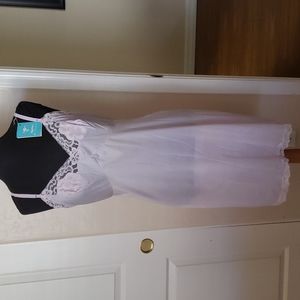 Vintage Ladies Kayser NWT Nylon Slip